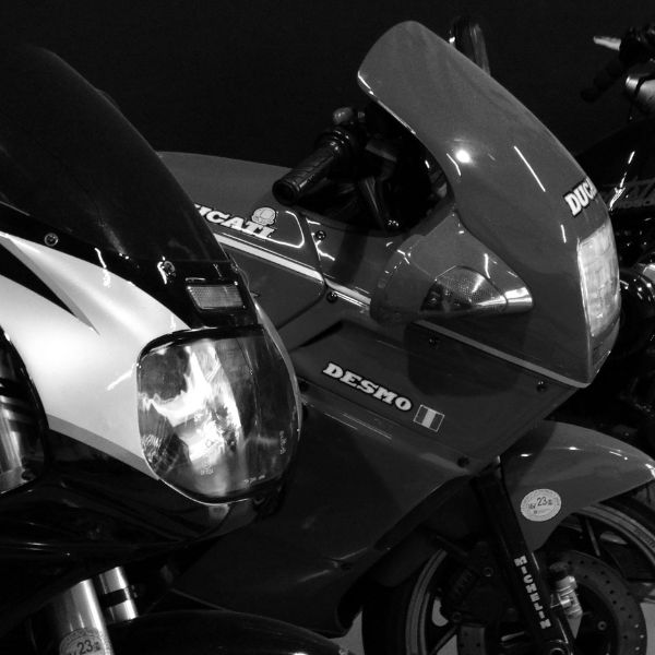 Tripleme Motors · Terrassa, Cataluña, España | Taller de motos — Kando Riders